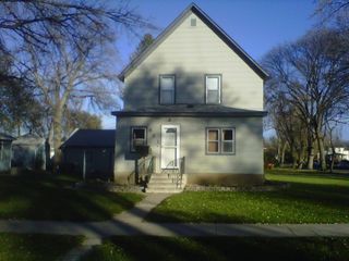 821 S  Arch St, Aberdeen, SD 57401