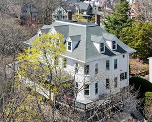 106 Beltran St, Malden, MA 02148