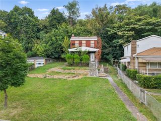 6719 Deary St, Pittsburgh, PA 15206