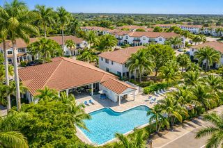 8067 Dream Catcher Cir #3005, Naples, FL 34119
