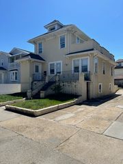 234 W  Market St #2, Long Beach, NY 11561