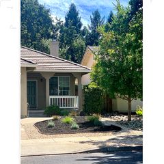 2117 Devonshire Dr, Napa, CA 94558