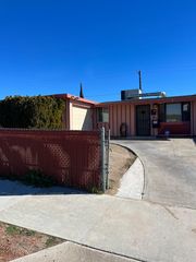 711 Agnes Dr, Barstow, CA 92311
