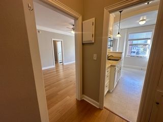 1800 Madison St #404, Oakland, CA 94612