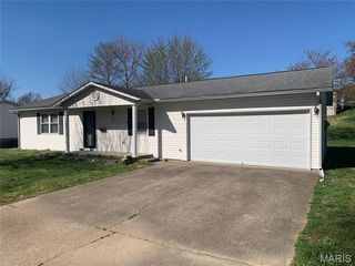 207 Hillvale St, Cape Girardeau, MO 63701