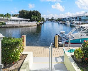 2301 NE 36th Street #102, Pompano Beach, FL 33064