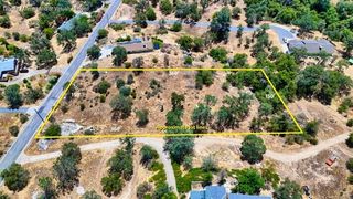 1 N  Dome Dr, Coarsegold, CA 93614
