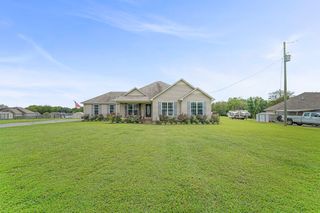 97 Wells Lee Rd, Flintville, TN 37335