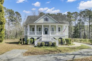 1428 Pinopolis Rd, Moncks Corner, SC 29461
