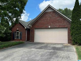 125 Hastings Ln, Maylene, AL 35114