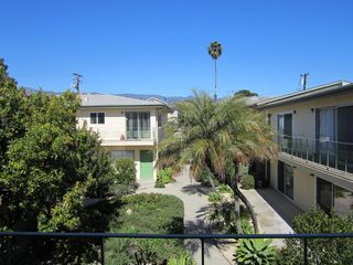 227 Oceano Ave #10, Santa Barbara, CA 93109