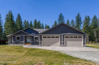 10570 E  Far Cry Rd, Athol, ID 83801