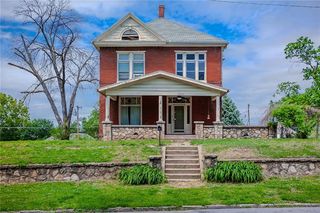 2741 Seneca St, Saint Joseph, MO 64507