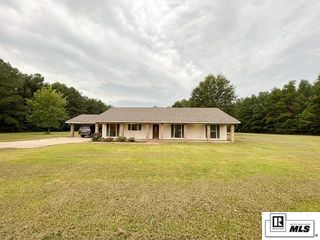 13695 Claude Kelly Rd, Bastrop, LA 71220
