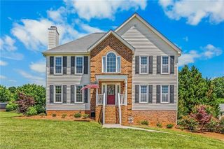 109 Knollwood Ln, King, NC 27021