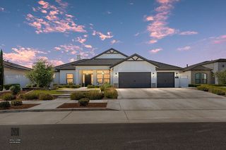 13625 Stonethwaite Ln, Bakersfield, CA 93311