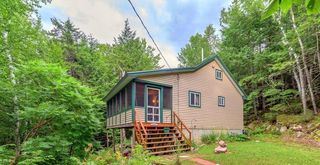 98 Cottage Shore Drive, Holden, ME 04429