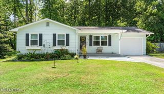 508 Cedar Ln, Oliver Springs, TN 37840