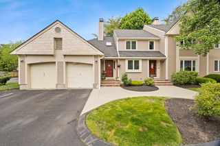 37 Jasper Ln, Randolph, MA 02368