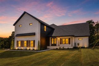 5116 Joe Ln, Rogers, AR 72756