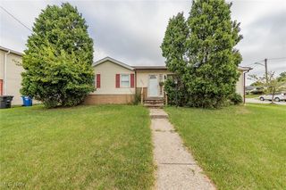 16717 Dynes Ave, Cleveland, OH 44128