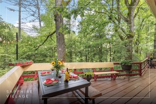 82 Village Way, Sapphire, NC 28774