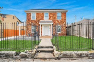 1508 Ridgewood St, Houston, TX 77006