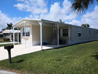 4 Tikal Lane, Pt Saint Lucie, FL 34952