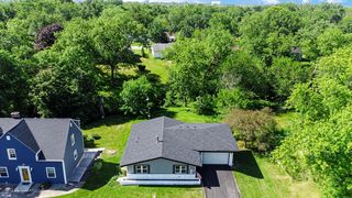 54 Indian Trl, Merrillville, IN 46410