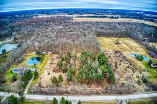 33 Mile Rd, Armada, MI 48005