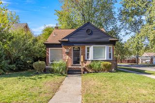 10053 Riverdale Ave, Redford, MI 48239