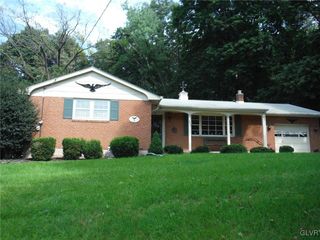 235 E  Northampton St, Bath, PA 18014