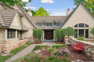 5860 Maple Frst, Minnetrista, MN 55364