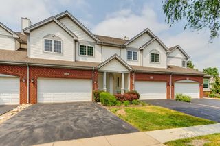 6384 Cunningham Ct, Gurnee, IL 60031