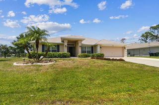 5986 Ganyard Ave, North Port, FL 34291