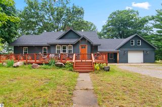 1972 Seaman Rd, Wellston, MI 49689