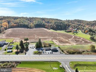 1024 Centre Tpke, Orwigsburg, PA 17961