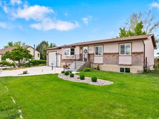 315 W  Emery Ave, Castle Dale, UT 84513