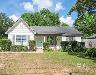 1281 Burnt Tree Dr E, Mobile, AL 36695