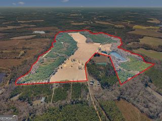 2001 Tru Fail Crossing Rd, Portal, GA 30450