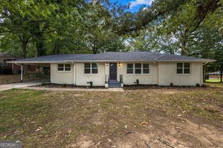 650 Bolton Rd NW, Atlanta, GA 30331