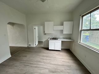 3654 E  53rd St #1, Cleveland, OH 44105