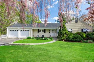 17 Rock Ridge Drive, Rye Brook, NY 10573