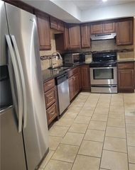 1312 E  123rd Ter #B, Olathe, KS 66061