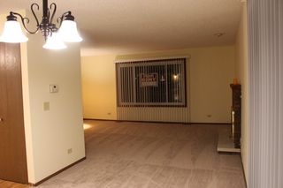 1124 Manchester Ct, South Elgin, IL 60177