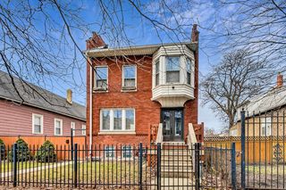 1924-1926 N  Kimball Ave, Chicago, IL 60647