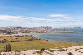 10 Innes Ct #406, San Francisco, CA 94124