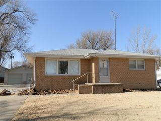 1630 N  Main St NW, Russell, KS 67665
