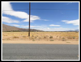 11225 Milpas Dr #1, Apple Valley, CA 92308