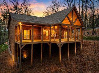 223 Bent Wood Ln, Blue Ridge, GA 30513